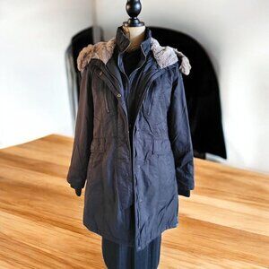 1 Madison Expedition Black Parka Coat With Faux Fur Trim & Quilted Lining- M